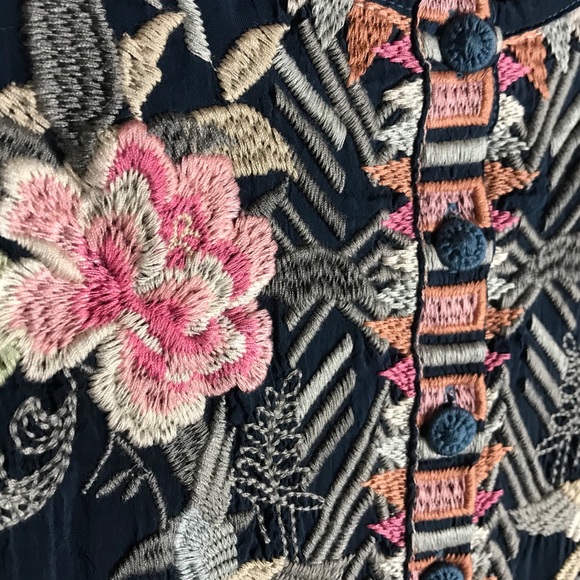 JOHNNY WAS Floral Garden Embroidered Blouse Navy - Picture 10 of 12